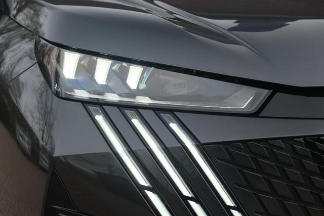 Peugeot 3008 1.2 Hybrid 145pk e-DCS6 GT | Navi | App Connect | Panoramadak | Focal Audio | Alcantara | Camera | Elektrische Achterklep | Winter Pakket