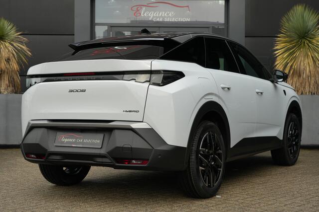Peugeot 3008 1.2 Hybrid 145 GT 145pk Panoramadak/Stoelverwarming/Camera