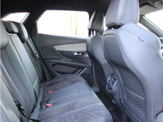 Peugeot 3008 1.6 HYbrid 225 GT Pack Business | Navi / Camera / Focal