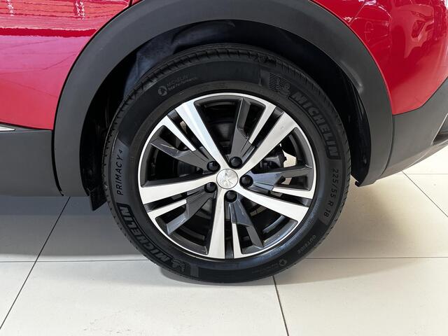 Peugeot 3008 1.2 PureTech Allure Pack Business Automaat | 360 Camera | Afneembare trekhaak | Stoelverwarming | Elektrische achterklep | Navigatie | Adaptieve cruise control