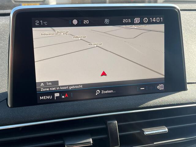 Peugeot 3008 1.2 130pk Allure. Camera,