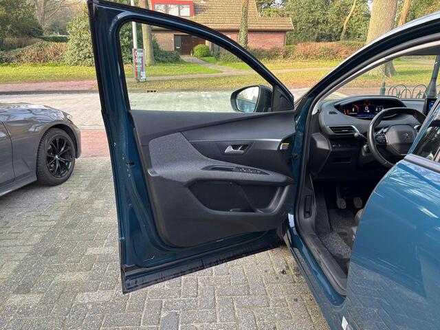 Peugeot 3008 1.2 PureTech Active Pack Business Distributie is/wordt vervangen