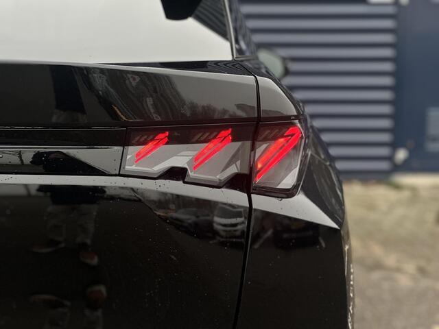 Peugeot 3008 1.2 Hybrid 145 GT | Stoel-/Stuurverwarming | Parkeercamera/-sensoren | Draadloze telefoonlader | Apple Carplay/Android Auto | Full LED | Navigatie | Adaptive Cruise Control | Keyless Entry/Start |