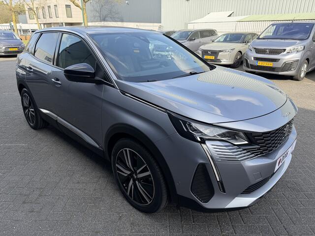 Peugeot 3008 225pk HYbrid Allure Pack (Camera - Keyless Entry - LED - 19"- Adaptieve Cruise Controle - Automatische Airco - Navigatie)