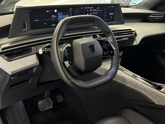 Peugeot 3008 1.2 Hybrid 136 Allure | Nieuwe Model ! | Automaat | Camera | Carplay | Clima | Cruise | ( Vestiging - Nieuwegein )