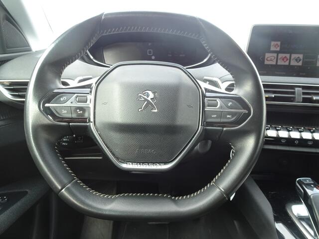 Peugeot 3008 1.2 PureTech Blue Lease Executive