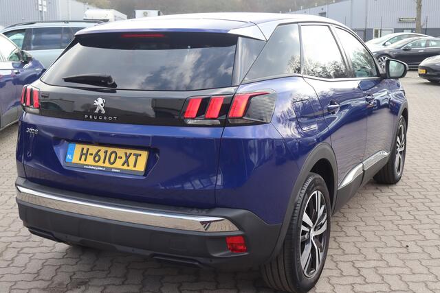 Peugeot 3008 1.2 PureTech Crossway Apple Carplay, Navigatie, Cruise control, Camera, Climate control