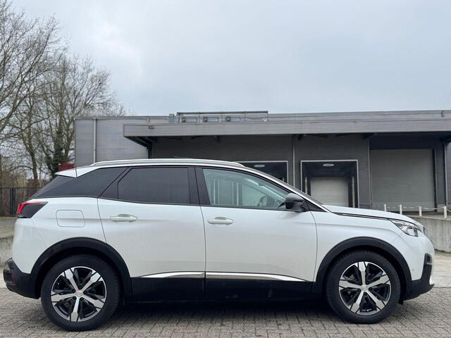 Peugeot 3008 1.2 PureTech Allure AUTOM./DAK/TRKH/CAMERA
