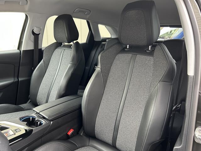 Peugeot 3008 1.2 PureTech Blue Lease Premium | Automaat | Dealer Onderhouden | Trekhaak | Carplay | Navigatie |