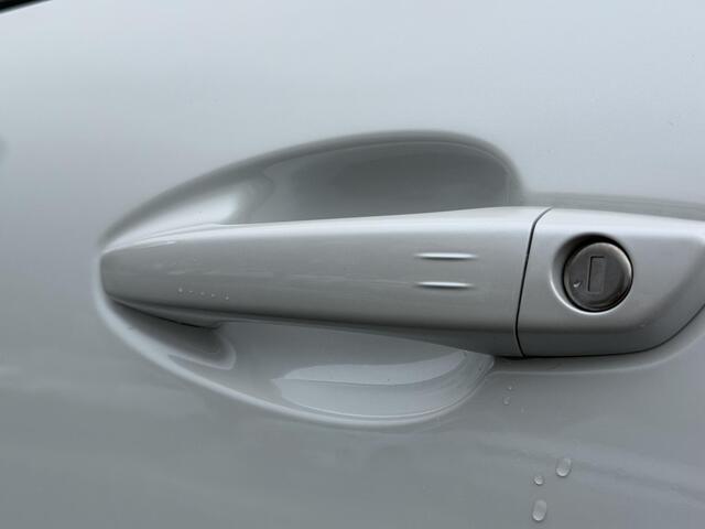 Peugeot 3008 GT 1.2 PureTech 130PK EAT8 Automaat Black Pack, Navigatie, Achteruitrijcamera, Keyless, Stoelverwarming, Elektrische Kofferklep