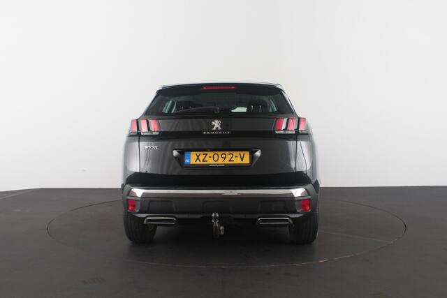 Peugeot 3008 1.2 PureTech Active > Camera/Trekhaak/PDC