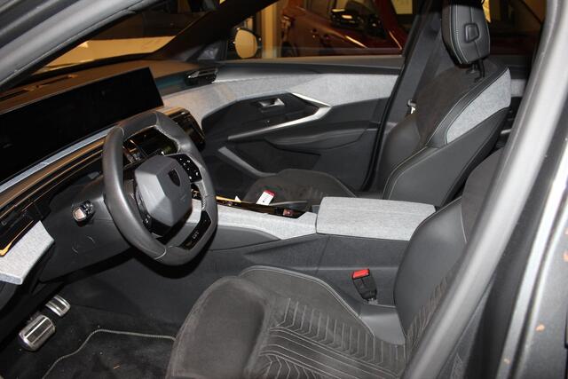 Peugeot 3008 1.2 Hybrid 145 GT