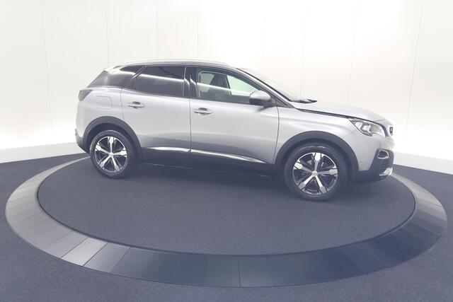Peugeot 3008 PureTech 130 EAT8 Crossway | Trekhaak | Camera | Dodehoekdetectie | Stoelverwarming | Apple Carplay