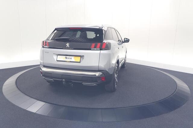 Peugeot 3008 PureTech 130 EAT8 Crossway | Trekhaak | Camera | Dodehoekdetectie | Stoelverwarming | Apple Carplay