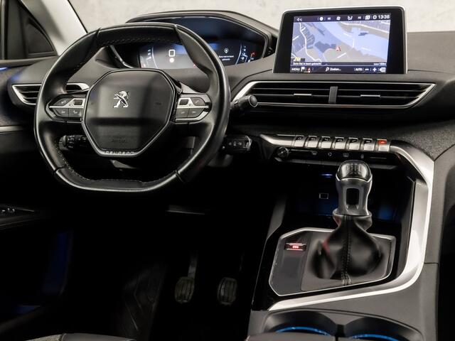 Peugeot 3008 1.2 PureTech Allure Sport (APPLE CARPLAY, GROOT NAVI, PARKEERSENSOREN, LEDER, SPORTSTOELEN, GETINT GLAS, CRUISE, NIEUWE APK, NIEUWSTAAT)