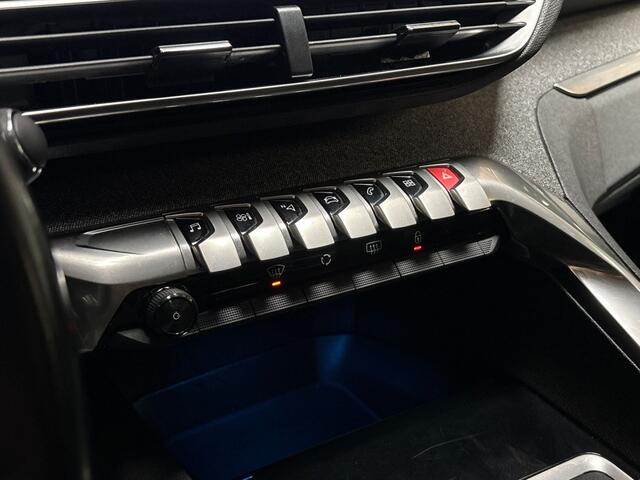 Peugeot 3008 1.2 PureTech Premium Sport (APPLE CARPLAY, BLACK PACK, GROOT NAVI, 360 CAMERA, LEDER, SPORTSTOELEN, KEYLESS, CRUISE, NIEUWE APK, NIEUWSTAAT)