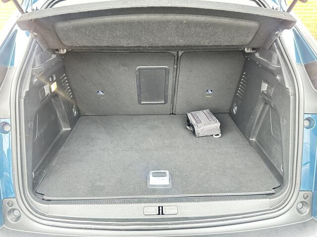 Peugeot 3008 1.6 HYbrid BlueLease Allure 225PK SOH 95%