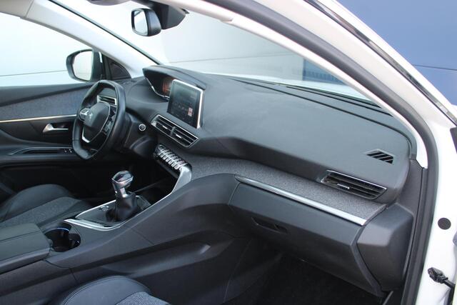 Peugeot 3008 1.2 PureTech 130pk Allure Airco Navi Camera Carplay 41.806km Nieuwstaat