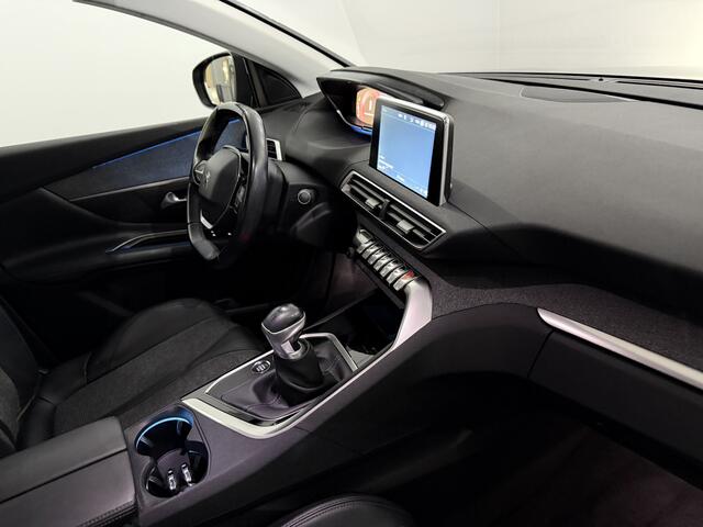 Peugeot 3008 1.2 PureTech Blue Lease Premium Half leder, Camera, Navi, Keyless start, Virtual desk, Cruise control, Lichtmetalen velgen, Apple carplay