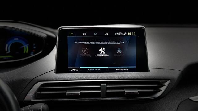 Peugeot 3008 1.6 HYbrid4 Première