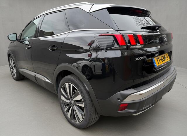 Peugeot 3008 130pk PT GT Line, Pano | Camera | CarPlay