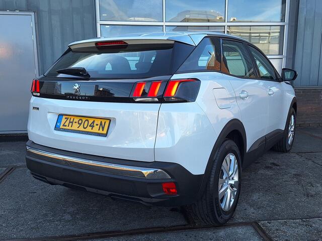 Peugeot 3008 1.2 PureTech Executive, Airco, Navigatie Pdc achter, Telefoon, 2e Eigenaar!