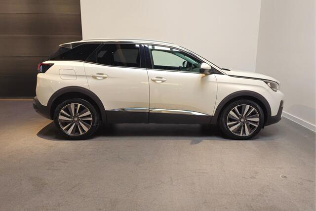 Peugeot 3008 1.6 PureTech Blue Lease Premium - Automaat - Virtual cockpit - Apple Carplay/Android Auto - Navi - Parelmoer