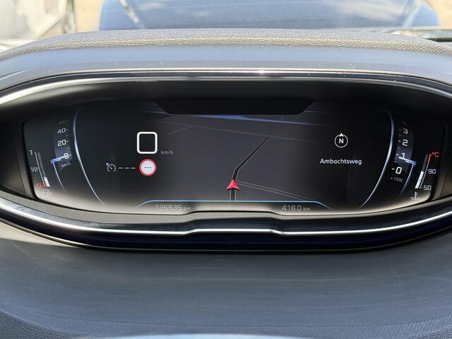 Peugeot 3008 BWJ 2019 | 1.2T 131PK Executive | TREKHAAK | CLIMA | NAVI | CARPLAY | PDC | PRIVACY GLASS | 17'' LMV