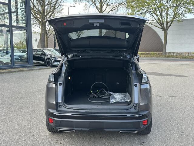 Peugeot 3008 1.6 HYbrid 225 GT Pack Business PANO | BLACK PACK | CAMERA | CRUISE CONTROL ADAPTIEF DODE HOEK SENSOR | ELEK. ACHTERKLEP | STOELVERWARMING| FOCAL AUDIO|
