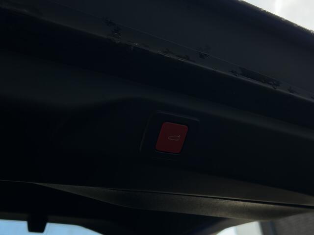 Peugeot 3008 1.2 Hybrid 145 GT Trekhaak/Stoel+stuurverwarming/Camera.