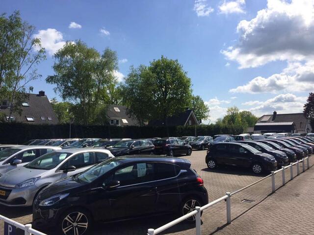 Peugeot 3008 GT 1.2 Hybrid 136PK e-DCS6 Automaat Navigatie, Rondomzichtcamera, Keyless, Parkeersensoren, Apple Carplay, Android Auto