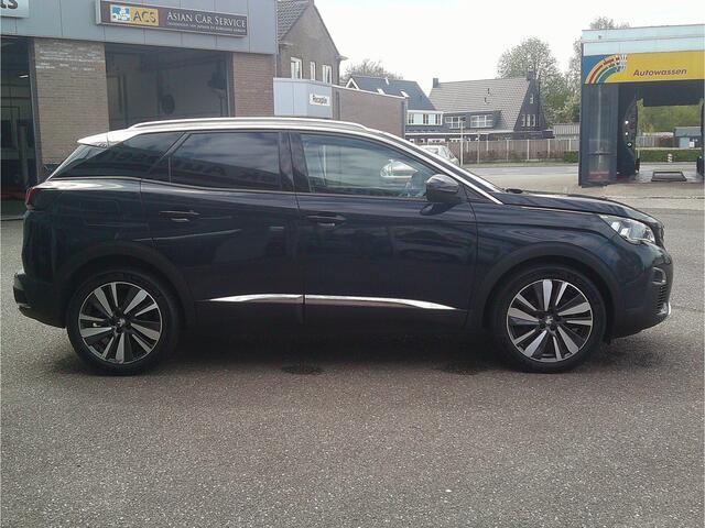 Peugeot 3008 1.2 PureTech Allure Automaat Staat in Hardenberg