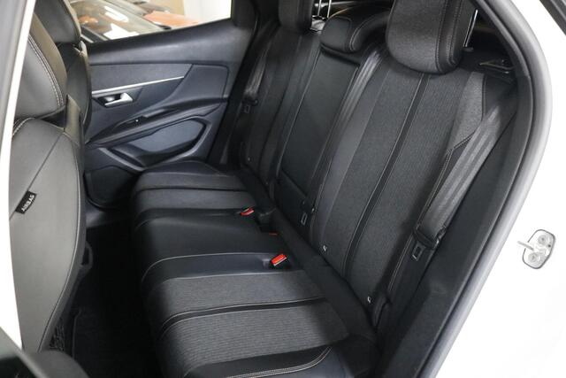 Peugeot 3008 1.2 PureTech GT Line 130 PK. NW Distributieriem | Clima | Carplay | LED | Panorama | Volle auto!