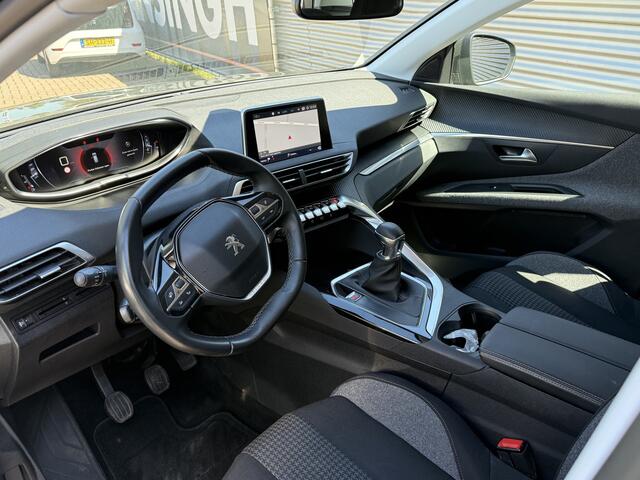 Peugeot 3008 1.2 PureTech Active met slechts 35.046km!! | Camera | PDC V+A | Cruise Control | Nw DB Riem | Clima | LM Velgen | RIJKLAARPRIJS INCL 12 MAANDEN GARANTIE EN BEURT