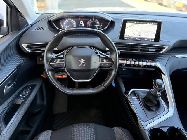 Peugeot 3008 1.2T 130pk Blue Lease Executive | Dealeronderhouden | Trekhaak | Navigatie | Parkeersensoren | Climate Control | Apple Carplay/Android Auto