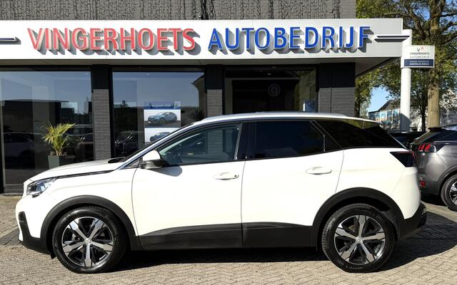 Peugeot 3008 130 Pk Luxe Benzine * AUTOMAAT * Open Schuifdak * L.M. Velgen * Achteruitrij Camera * Keyless Start Button * Climate & Cruise Control * Navigatie & Spotify via Apple Carplay / Android Auto * Vingerhoets; Vierde Generatie Eersteklas Service. Al meer dan 10