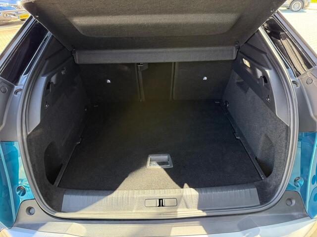 Peugeot 3008 1.2 Hybrid 145 GT *Stoelverwarming & ACC*