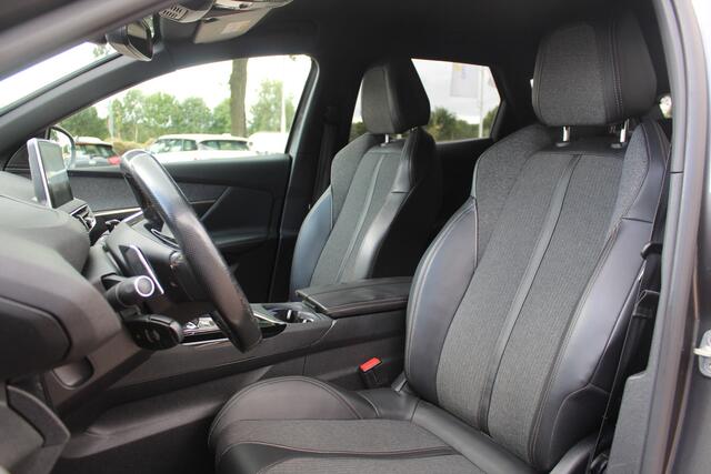 Peugeot 3008 1.6 e-THP GT Line / Trekhaak / Panoramadak / Camera / Navigatie / 18'' / Keyless / DAB / Cruise Control