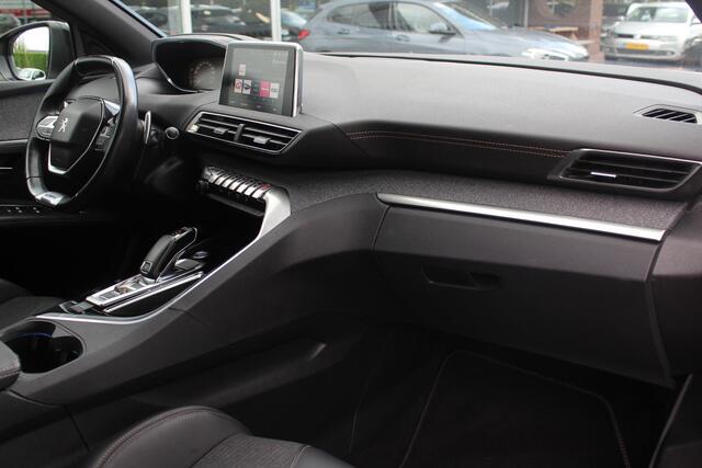 Peugeot 3008 1.6 e-THP GT Line / Trekhaak / Panoramadak / Camera / Navigatie / 18'' / Keyless / DAB / Cruise Control