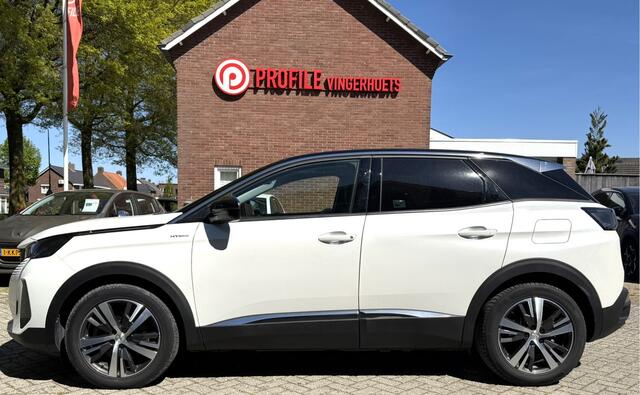 Peugeot 3008 1.6 HYbrid 225 pk Allure * Automaat * * Navigatie * 1/2 Lederen interieur * Stekker Hybride + Benzine * Elektronische Achterklep bed. * Adaptive Cruise Control * Keyless Start * Vingerhoets; Vierde Generatie Eersteklas Service. Al meer dan 100 jaar een be
