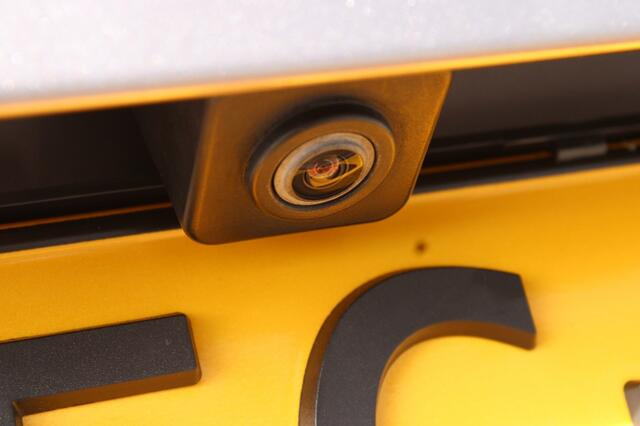 Peugeot 3008 1.6 HYbrid All P.Bns