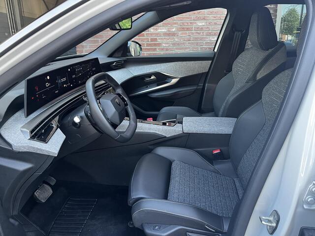 Peugeot 3008 Allure Pack 1.2 Hybrid 145pk e-DSC6 | TWO-TONE! | PANORAMIC NAVIGATION | 360° CAMERA | STOEL + STUURVERW. | AGR-STOEL | GT LINE |