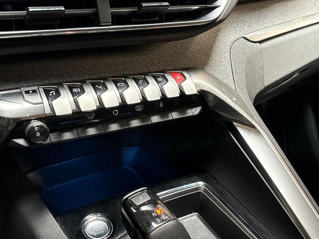 Peugeot 3008 1.6 HYbrid 225 Allure 225Pk Automaat (APPLE CARPLAY, GROOT NAVI, 360 CAMERA, LEDER, KEYLESS, SPORTSTOELEN, ELEK ACHTERKLEP, GETINT GLAS, NIEUWE APK, NIEUWSTAAT)