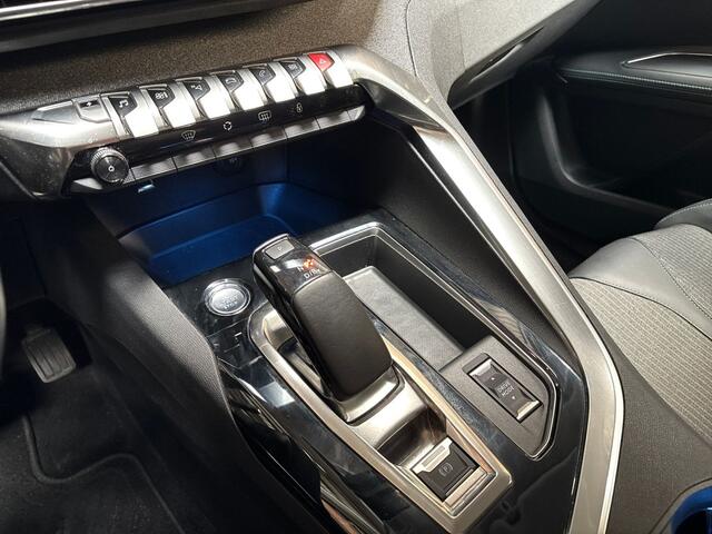 Peugeot 3008 1.6 HYbrid 225 Allure 225Pk Automaat (APPLE CARPLAY, GROOT NAVI, 360 CAMERA, LEDER, KEYLESS, SPORTSTOELEN, ELEK ACHTERKLEP, GETINT GLAS, NIEUWE APK, NIEUWSTAAT)