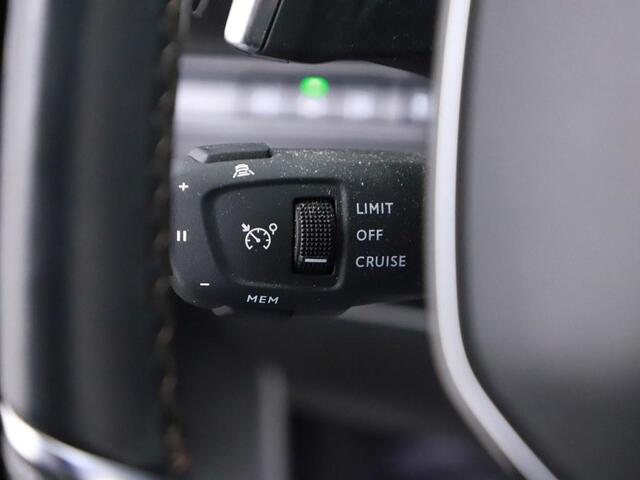 Peugeot 3008 1.6 HYbrid 225 GT Black Pack Trekhaak/Pano/Camera/ Keyless/Blindspot/CarPlay/Ad.Cruise/Led