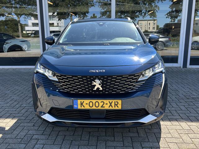 Peugeot 3008 1.2 PureTech Blue Lease Premium Nieuw model LED / Automaat / Carplay / Camera / Trekhaak