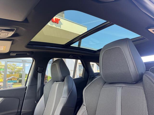 Peugeot 3008 1.6 HYbrid 225 GT PHEV - Pano - ACC - Night Vision - Focal - Blind Spot - Navi - Camera - Stoelverwarming - Rijklaar