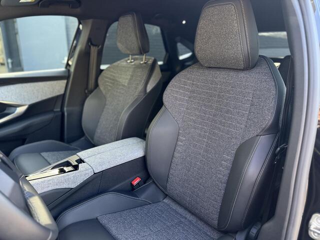 Peugeot 3008 1.2 Hybrid 145 Allure 19Inch l Camera l DAB l Stoelverwarming l