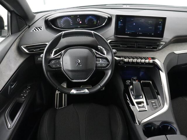 Peugeot 3008 1.6 HYbrid 225 GT Line | SOH 89% | Adaptive cruise | Half leder | Camera | Navigatie | Carplay | Dodehoek detectie | Digital Cockpit | Climate control | Bluetooth | PHEV | Plug In