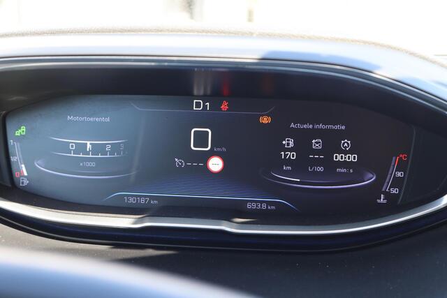 Peugeot 3008 1.2 PureTech Allure | Automaat | Trekhaak | Apple Carplay/Android Auto